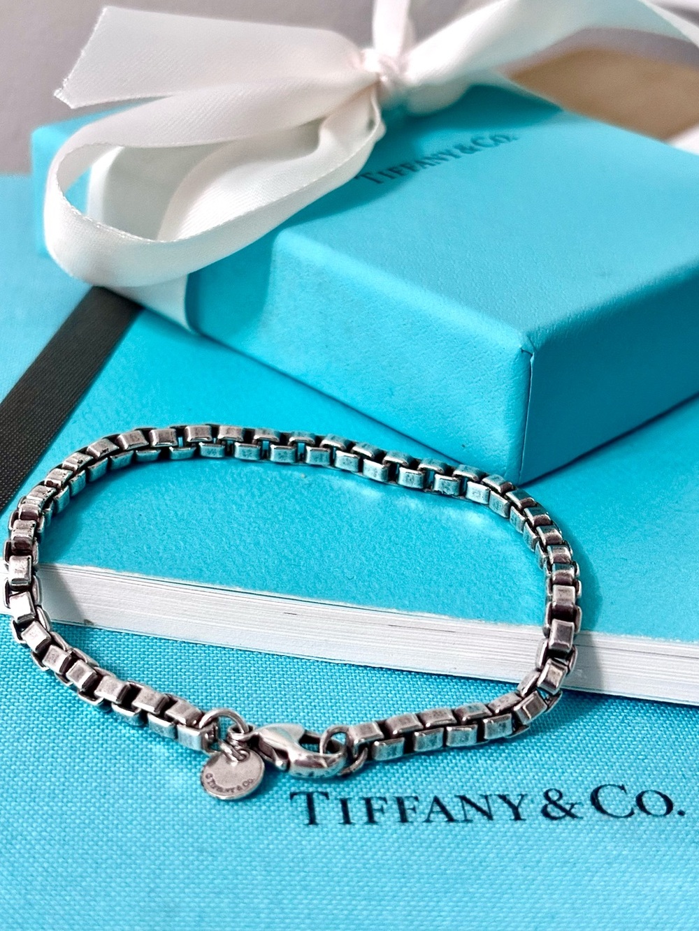 Authentic Tiffany & Co Venetian Link Bracelet